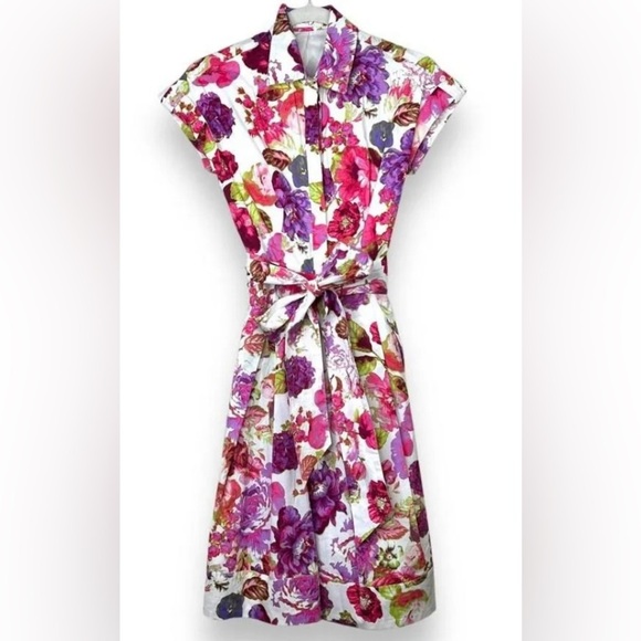 Eliza J Dresses & Skirts - Eliza J Dress floral retro size 6